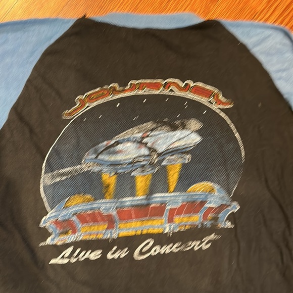 Vintage Journey Tee - Picture 3 of 5